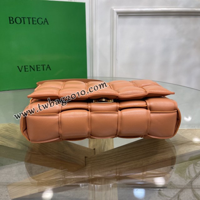 Bottega veneta高端女包 寶緹嘉小牛皮編織女包 BV經典款Cassette枕頭包  gxz1387